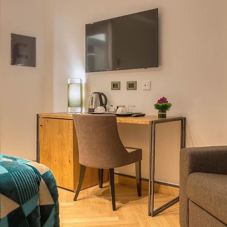 Navona Essence Hotel Roma Ngoại thất bức ảnh