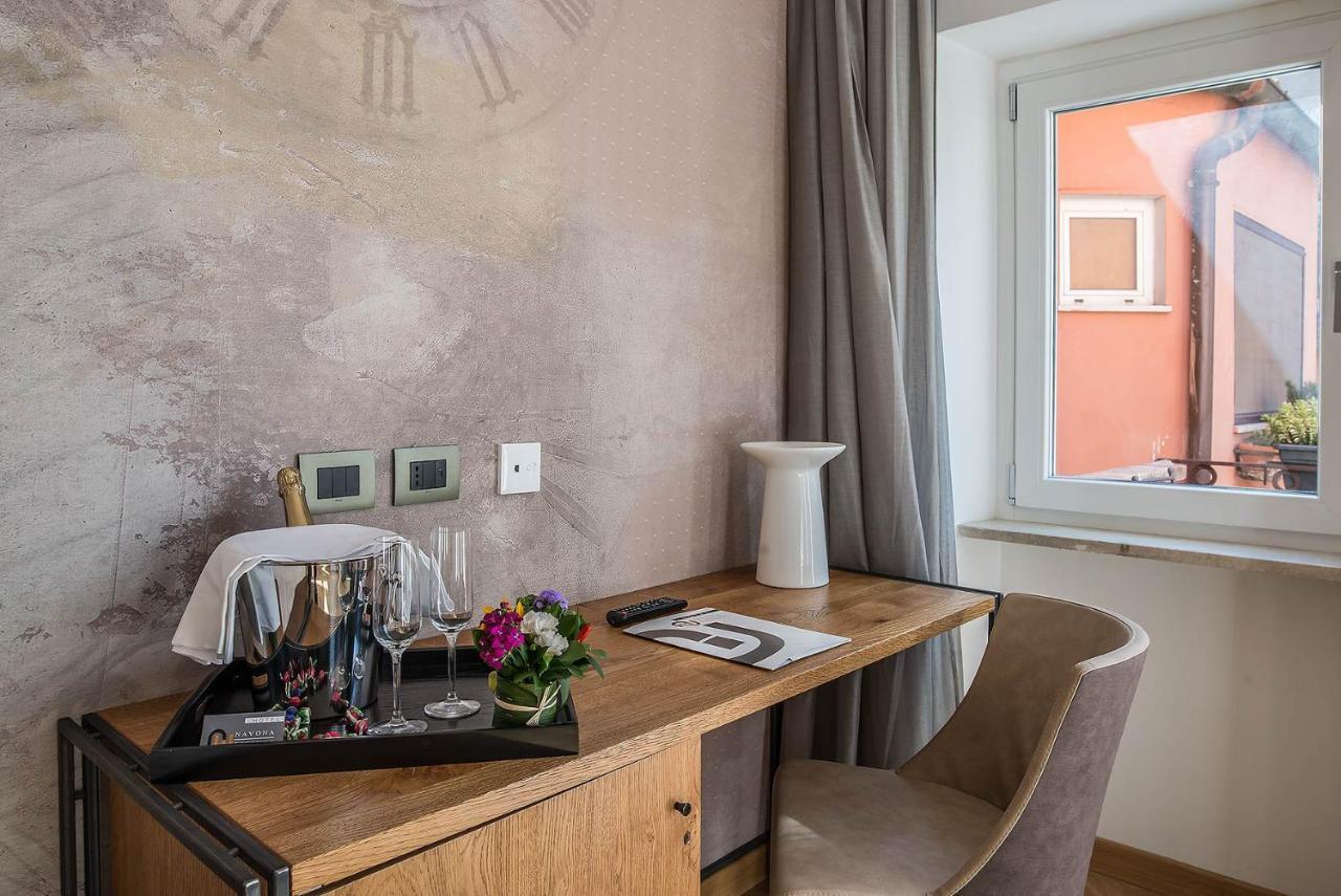 Navona Essence Hotel Roma Ngoại thất bức ảnh
