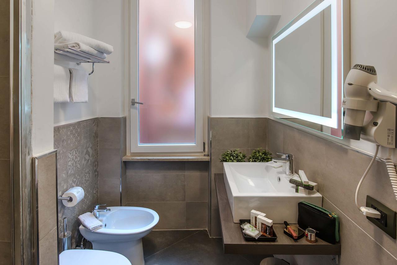 Navona Essence Hotel Roma Ngoại thất bức ảnh
